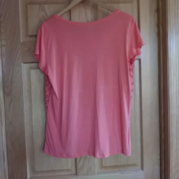 Short sleeve blouse - Picture 2 of 3